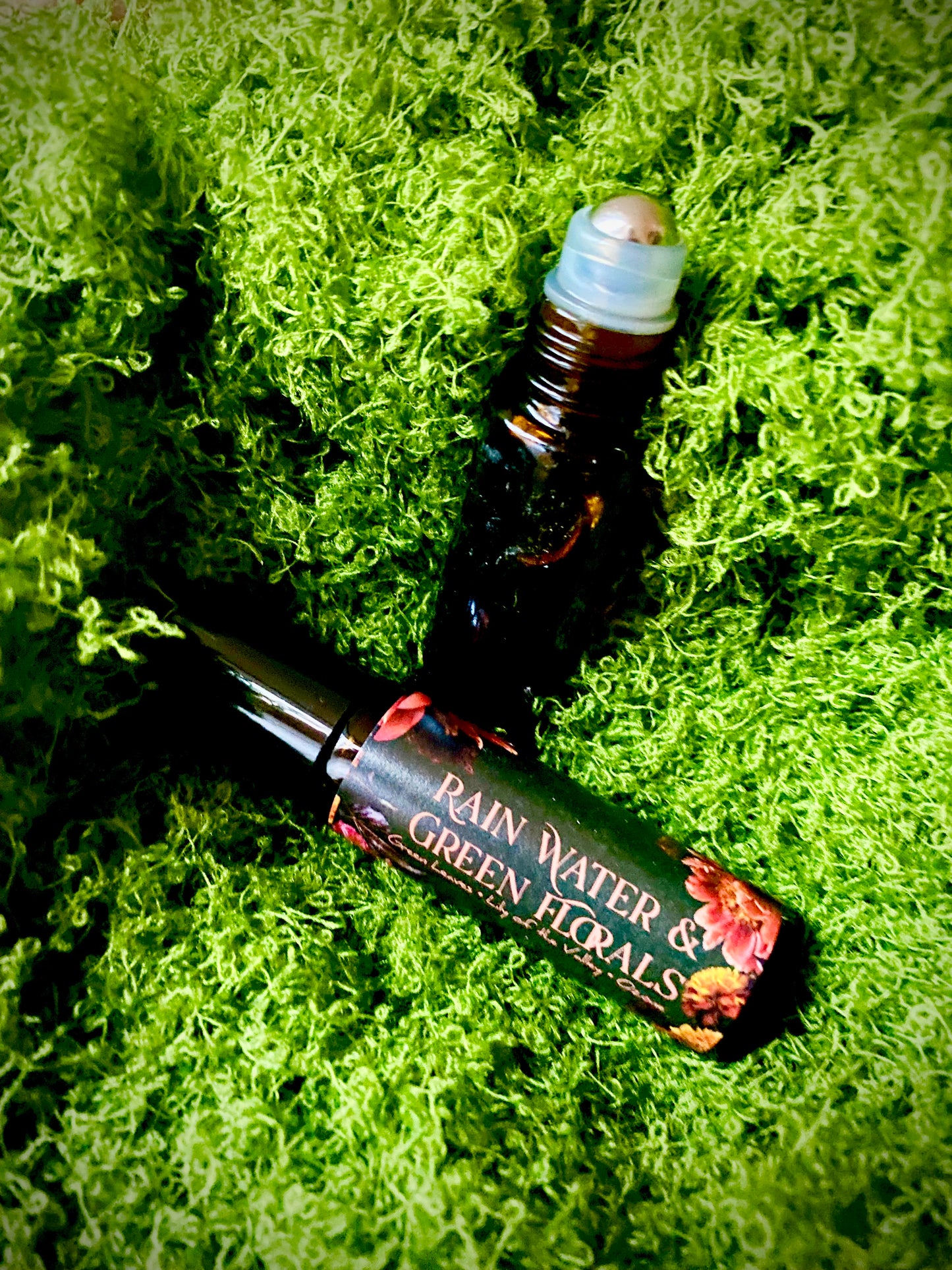 Rain Water & Green Florals Perfume Oil  • 10 ml Rollerball
