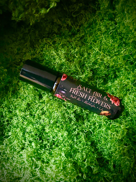 Salt Air & Fresh Flowers Perfume Oil • 10 ml Rollerball